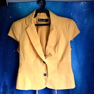 Peplum Cropped Short Sleeve Blazer